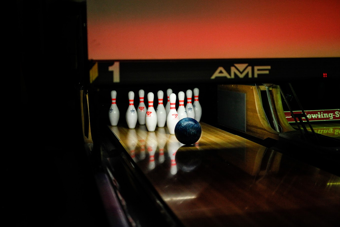 https://madyna.be/storage/activity_photos/647cab10e4c7a/Bowling Stones Oudenaarde - Fotoshoot Poppr.be 38.jpg